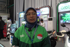 Hemat Banyak! Driver Ojol Ini Cuma Butuh Rp30 Ribu Sehari Pakai Motor Listrik saat On Bid