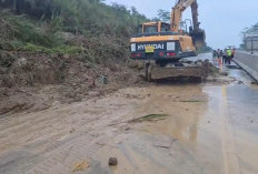 Longsor di Tol Bocimi KM 72, Kementerian PU Kerah Alat Berat 