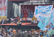 Orasi Prabowo di Hari Buruh: Banyak yang Takut Saya Jadi Presiden, Gue Tahu Tipu-tipu Mereka