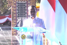 Bangun PLTS 100 GW, Bahlil Klaim Bisa Hemat Subsidi Rp73,9 Triliun dan Ciptakan 5,52 Juta Lapangan Kerja