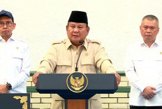 Di Stasiun Tawang Prabowo Singgung Pembangunan Kereta Jalur Trans Sumatera dan Kalimantan Railway