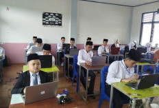 69 Ribu Santri Ikuti Ujian Akhir Nasional Pendidikan Kesetaraan, Ijazahnya Diakui Negara