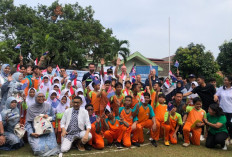 Pemain Timnas Australia Bahagia Bisa Main Bersama Murid Perguruan Islam Al Syukro Universal Dompet Dhuafa