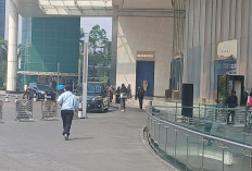 Mall di Senayan Tetap Buka Normal, Pengunjung Pilih Pulang Lebih Awal