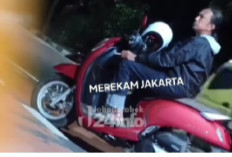 Viral di Medsos Pria Eksibisionis Melakukan Masturbasi di Depan Dua Wanita di Lenteng Agung