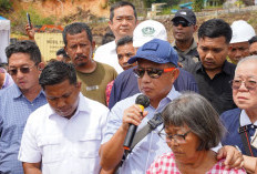 Kebut Pemulihan Banjir Sumatera, Mendagri Minta Bupati Tapanuli Utara Segera Data Rumah Rusak 