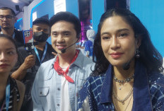  Takjub dengan Kecanggihan AI Samsung Galaxy S25 Series, Dian Sastrowardoyo Hampir Tak Butuh Asisten