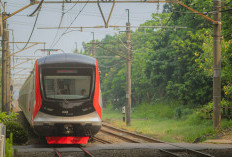 KRL Tanah Abang-Duri Kembali Normal Pasca-peristiwa Kebakaran