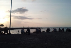 Potensi Besar Wisata Pantai Pengkolan Lamongan  