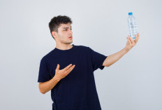Minum Air Putih Sebelum Tidur Jadi Penyebab Ginjal Rusak, Dr Cahyono: Tolong Perhatikan, Poinnya di Sini!