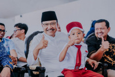 Gus Ipul Puji Sumedang, Dorong Sekolah Rakyat hingga Perlinsos Digital  