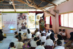 BNI Berdayakan 430 Perempuan NTT Lewat Program Anyaman Lontar