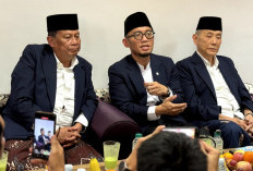 Wamenhaj Dahnil Tiba di Makkah Pimpin Tim Pertama Amirul Hajj