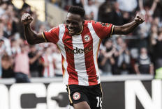Man Utd Gigit Jari! Tolak Mamadou Sangare, Kini Jadi Bintang yang Bikin Setan Merah Menyesal