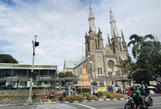 Jamin Keamanan Natal, Polisi Terapkan Pengamanan Berlapis di Gereja Katedral