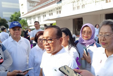 Menko PMK Pratikno Akui Belum Dalami soal Siswa Jabar Dikirim ke Barak