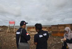 KLH Selidiki PT TPRN Usai Menyegel Pagar Laut di Paljaya, Ini Temuannya! 