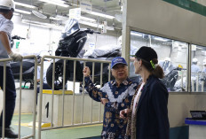 Wharton University Tinjau Pabrik Yamaha Jawa Barat, Dalami Standar Manufaktur Global