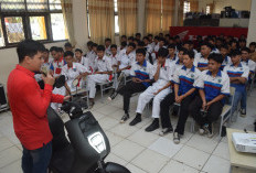 AHM dan Wahana Makmur Sejati Edukasi Motor Listrik kepada Ratusan Pelajar SMK di Jakarta-Tangerang