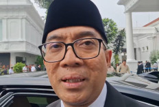 Mendiktisaintek Tegaskan Universitas RI Tak Akan Membawahi Seluruh Kampus di Indonesia