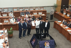 Tok! Komisi VIII DPR dan Kemenhaj Tetapkan BPIH 2026 Sebesar Rp 87,49 Juta per Jamaah, Turun 2,8 Juta