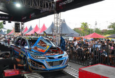 Ratusan Mobil Padati BlackAuto Battle Solo 2026 di Keraton Mangkunegaran